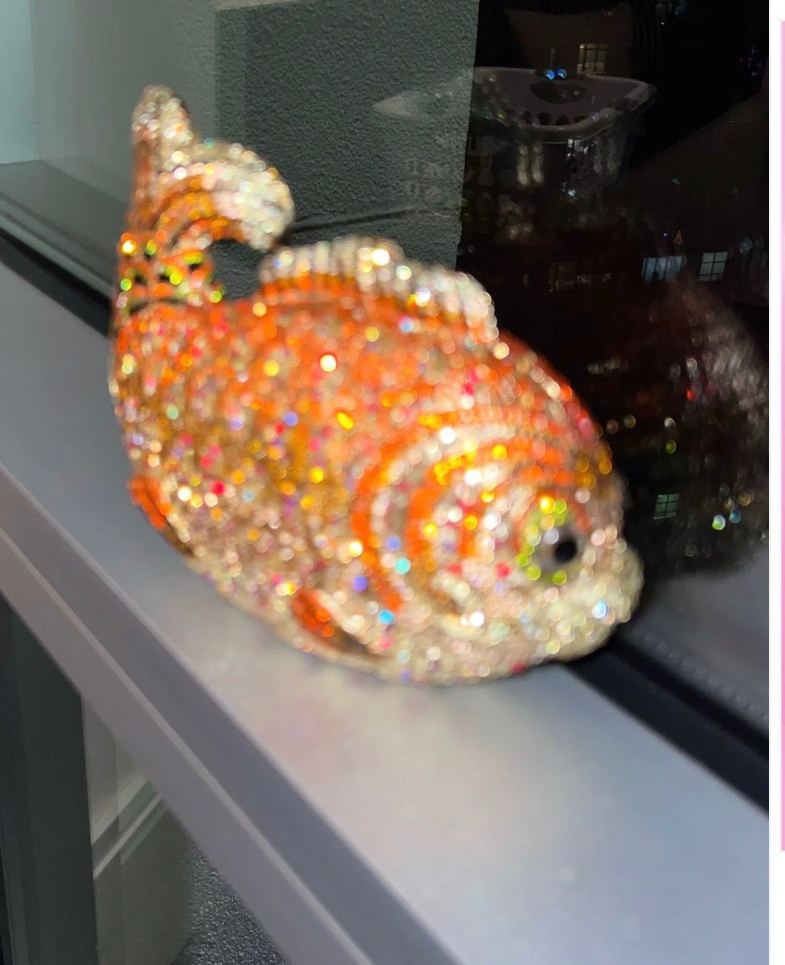 Goldie Fish Clutch